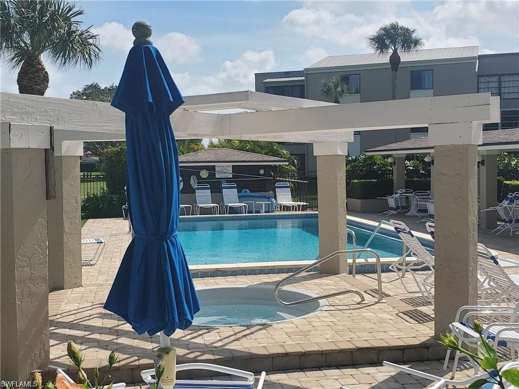 3655 Boca Ciega Dr 306, Naples, FL 34112-13