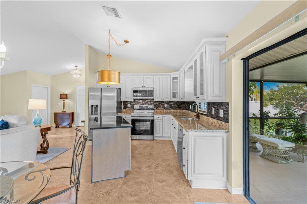 3601 Surfside Blvd, Cape Coral, FL 33914-26