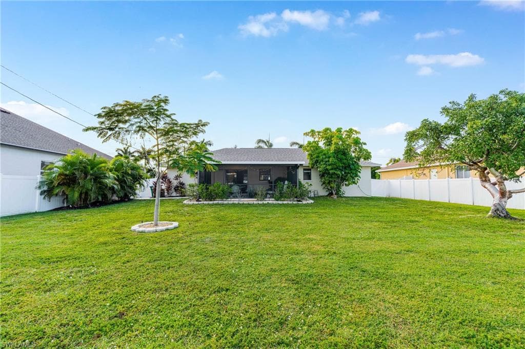 3601 Surfside Blvd, Cape Coral, FL 33914-30