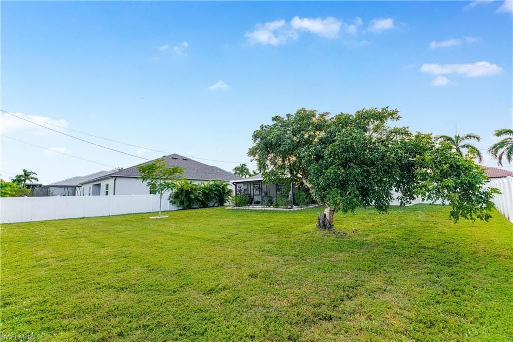 3601 Surfside Blvd, Cape Coral, FL 33914-31