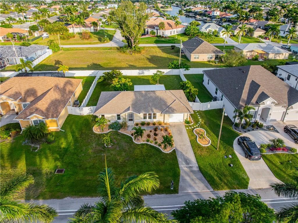 3601 Surfside Blvd, Cape Coral, FL 33914-41