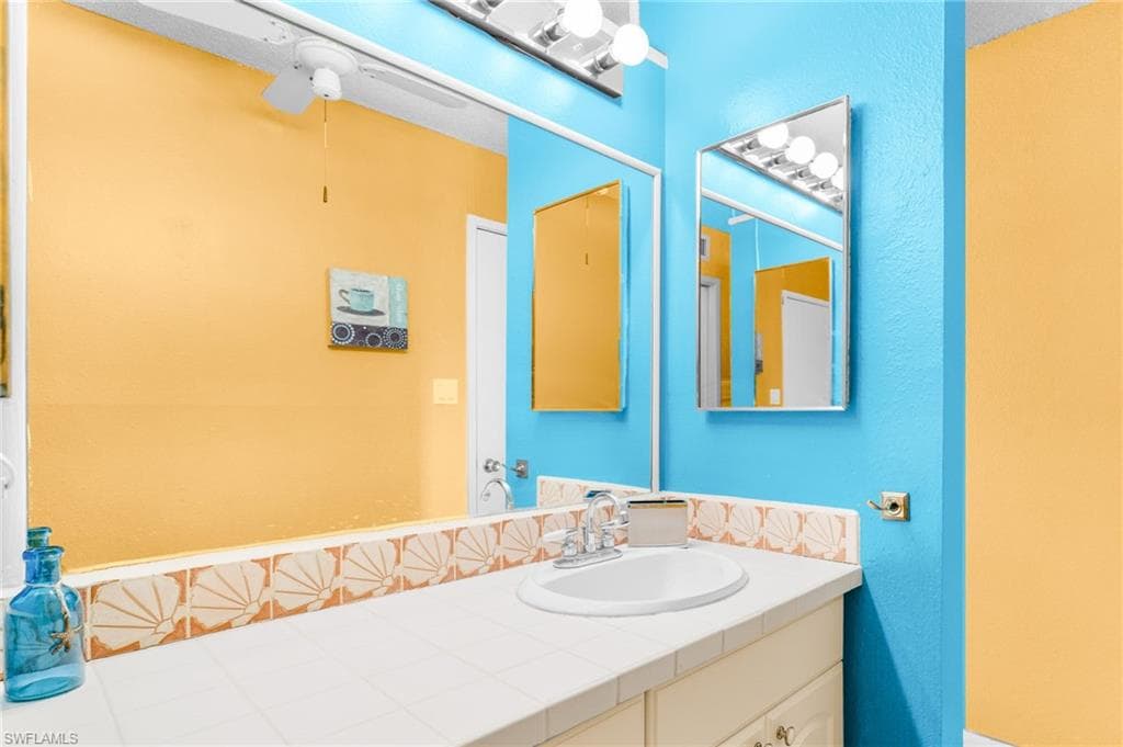 5959 Winkler Rd 114, Fort Myers, FL 33919-14