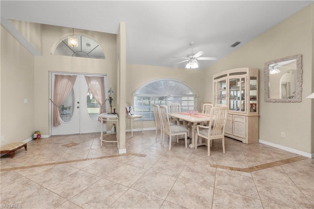 60 25th Ave NW, Naples, FL 34120-11