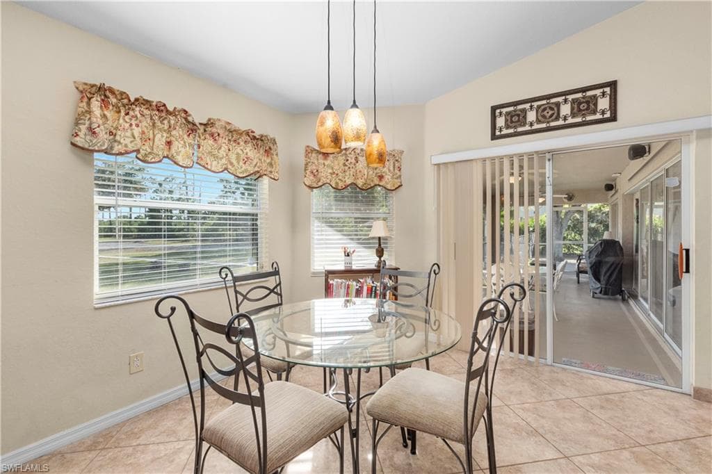 60 25th Ave NW, Naples, FL 34120-20