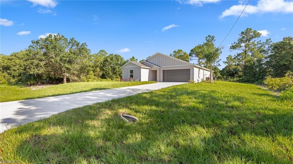 206 Preston St, Lehigh Acres, FL 33974-2