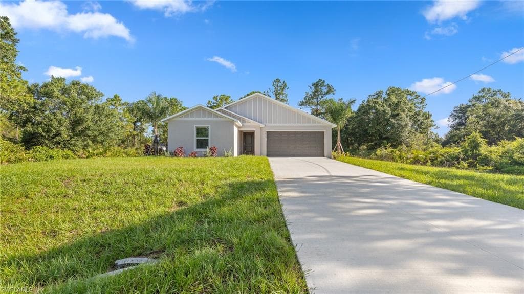 206 Preston St, Lehigh Acres, FL 33974-3