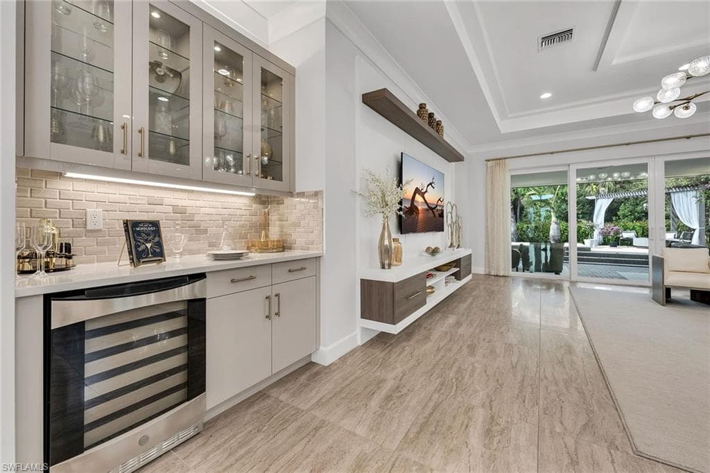 11241 Daphne Ct, Naples, FL 34120-17