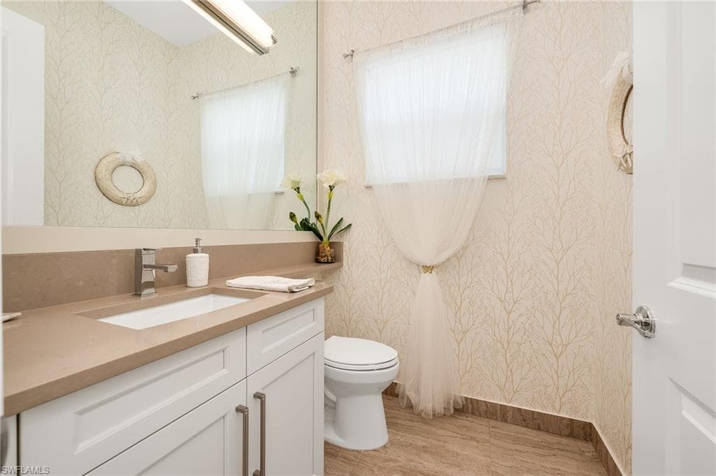 11241 Daphne Ct, Naples, FL 34120-27