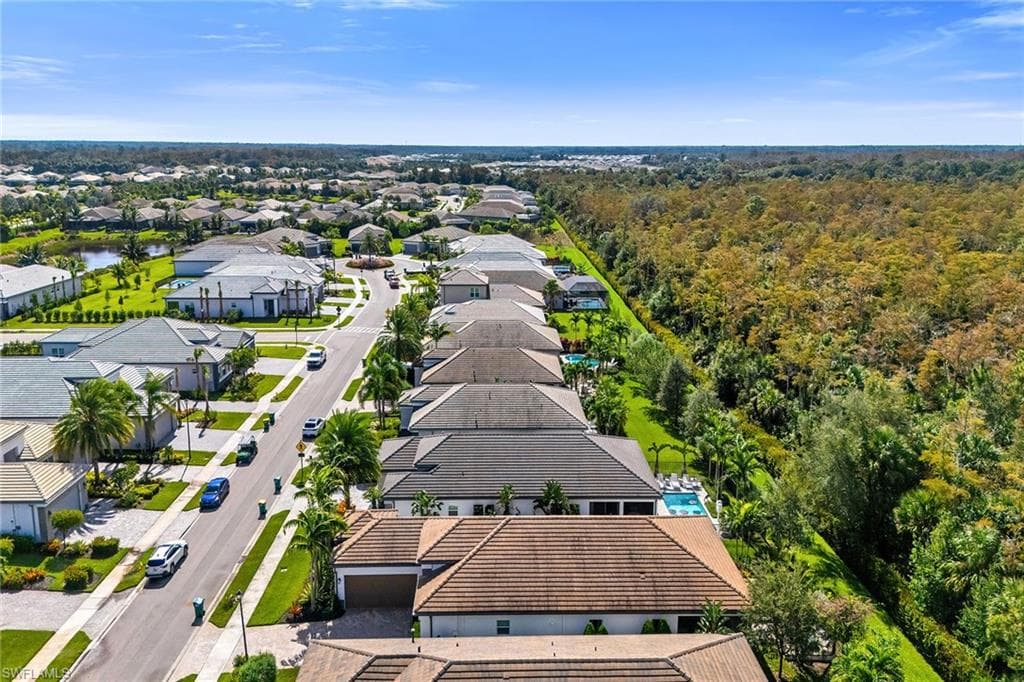 11241 Daphne Ct, Naples, FL 34120-42