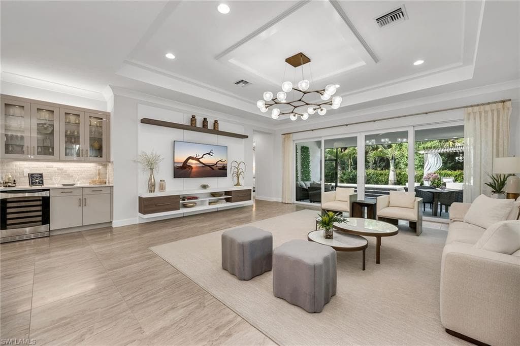 11241 Daphne Ct, Naples, FL 34120-6