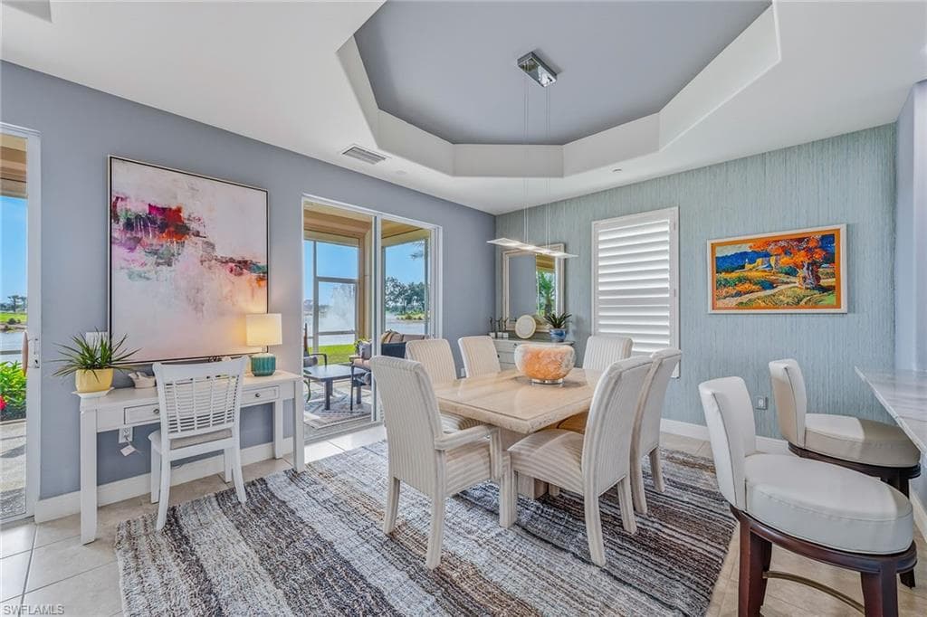 558 Avellino Isles Cir 102, Naples, FL 34119-12