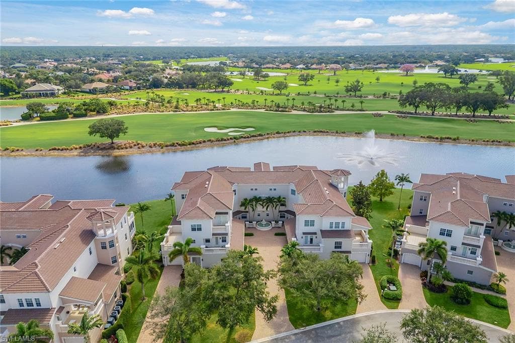 558 Avellino Isles Cir 102, Naples, FL 34119-33