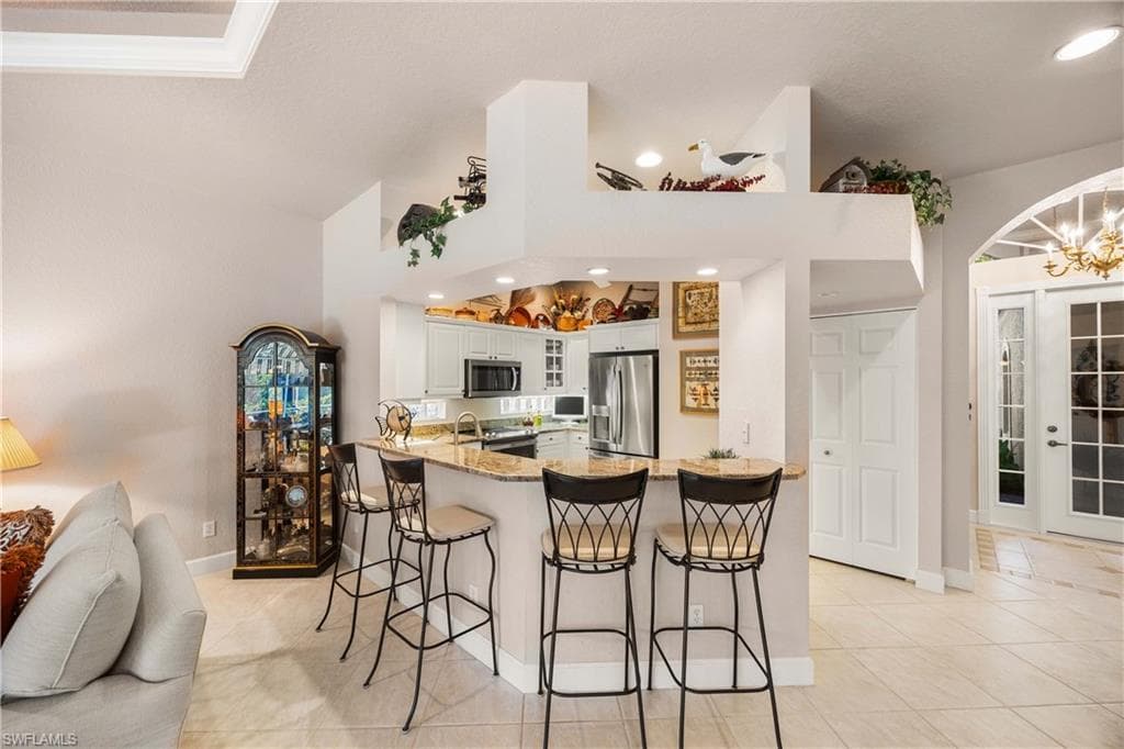 14607 Glen Eden Dr, Naples, FL 34110-15