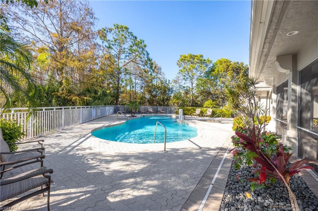 14607 Glen Eden Dr, Naples, FL 34110-46