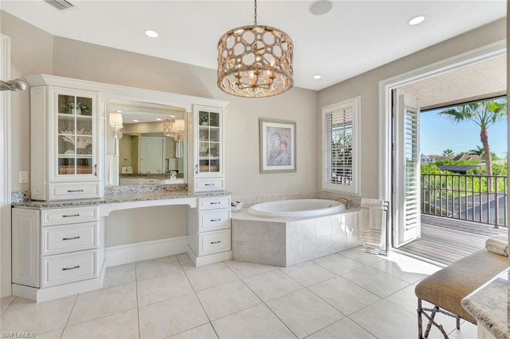 195 Beach Dr, Marco Island, FL 34145-16