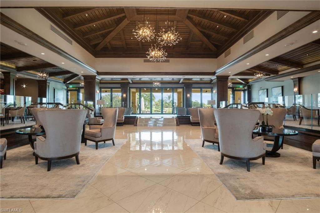 6025 Chardonnay Ln 202, Naples, FL 34119-40