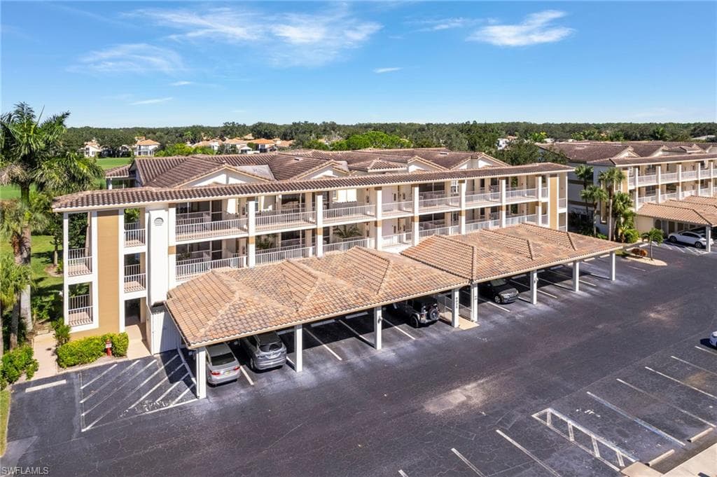 6025 Chardonnay Ln 202, Naples, FL 34119-50