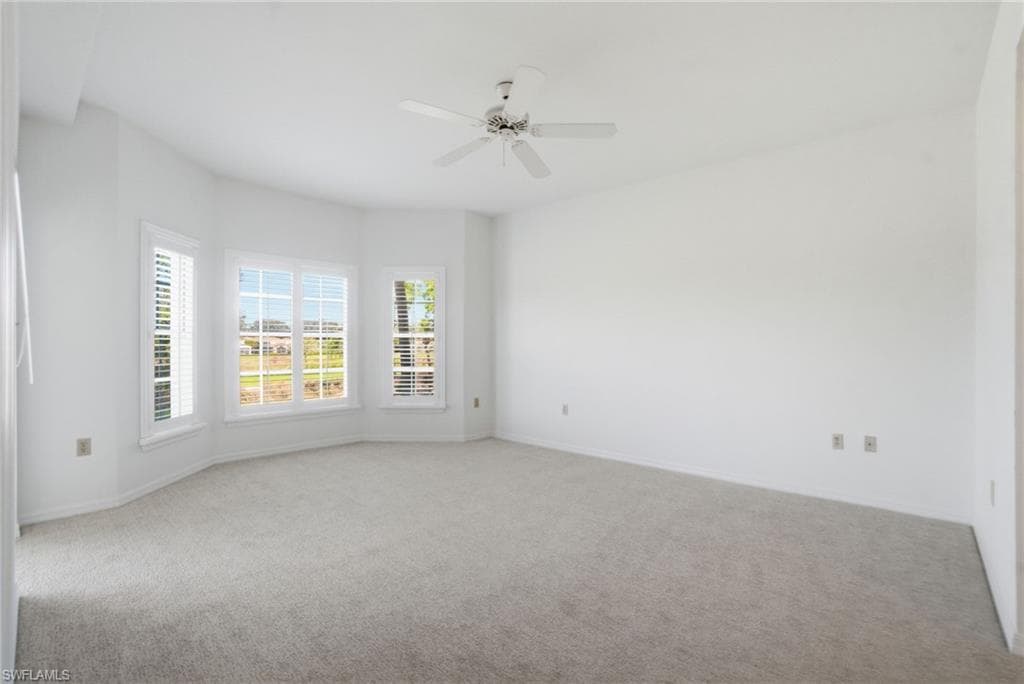 6025 Chardonnay Ln 202, Naples, FL 34119-7