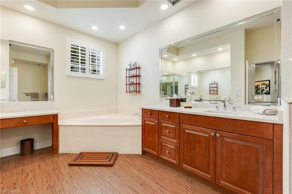 19000 Sapphire Shores Ln 202, Estero, FL 33928-13