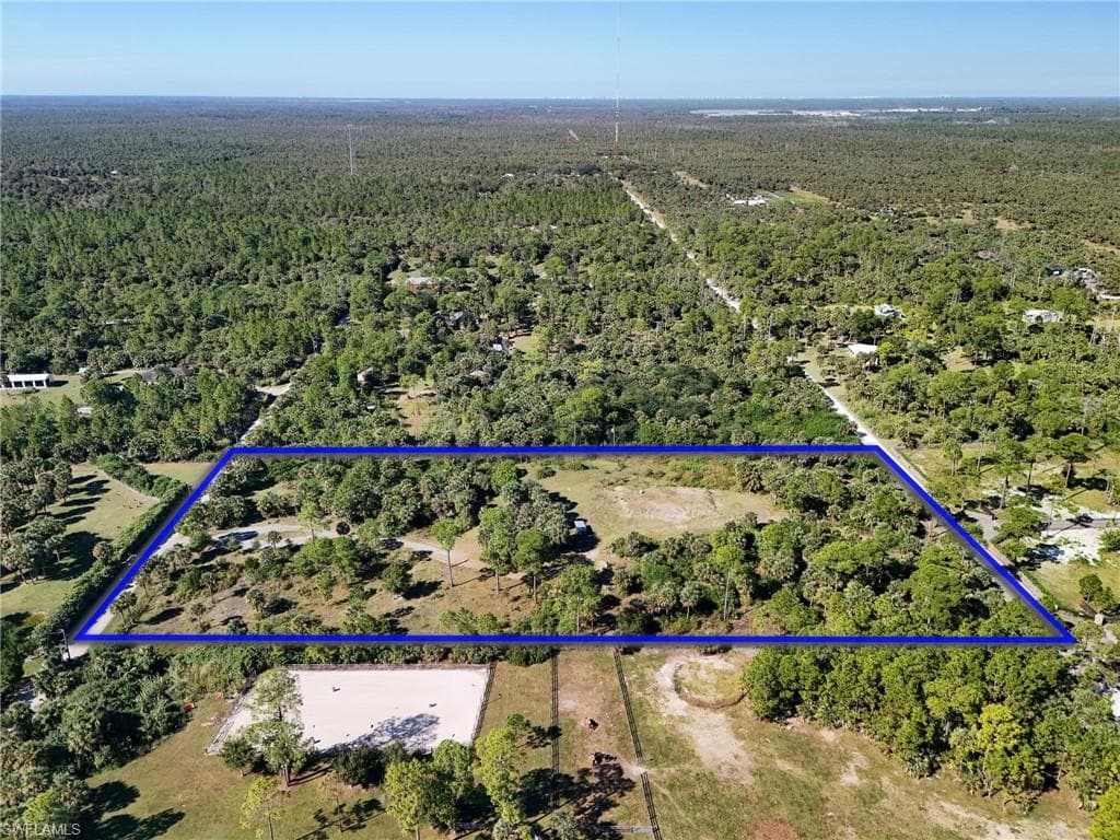 2191 28th Ave SE, Naples, FL 34117-6