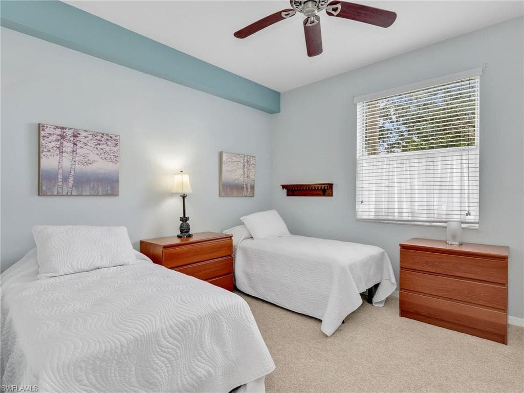 1042 Mainsail Dr 813, Naples, FL 34114-21