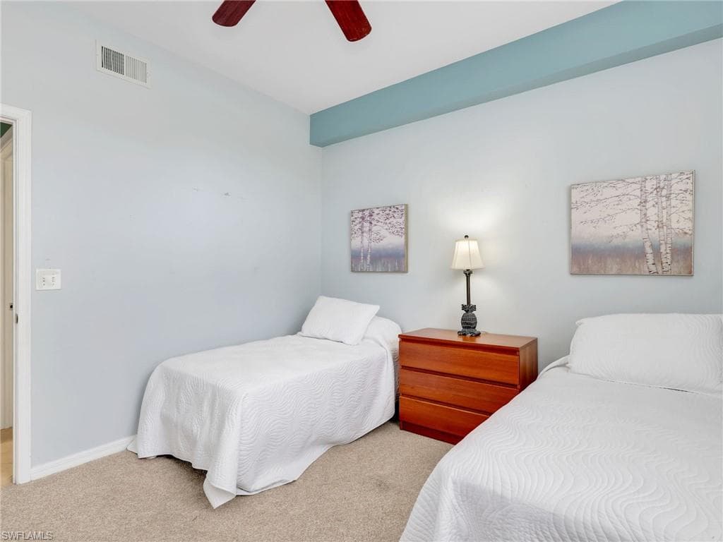 1042 Mainsail Dr 813, Naples, FL 34114-22