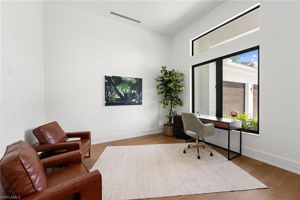 3233 64th St SW, Naples, FL 34105-33