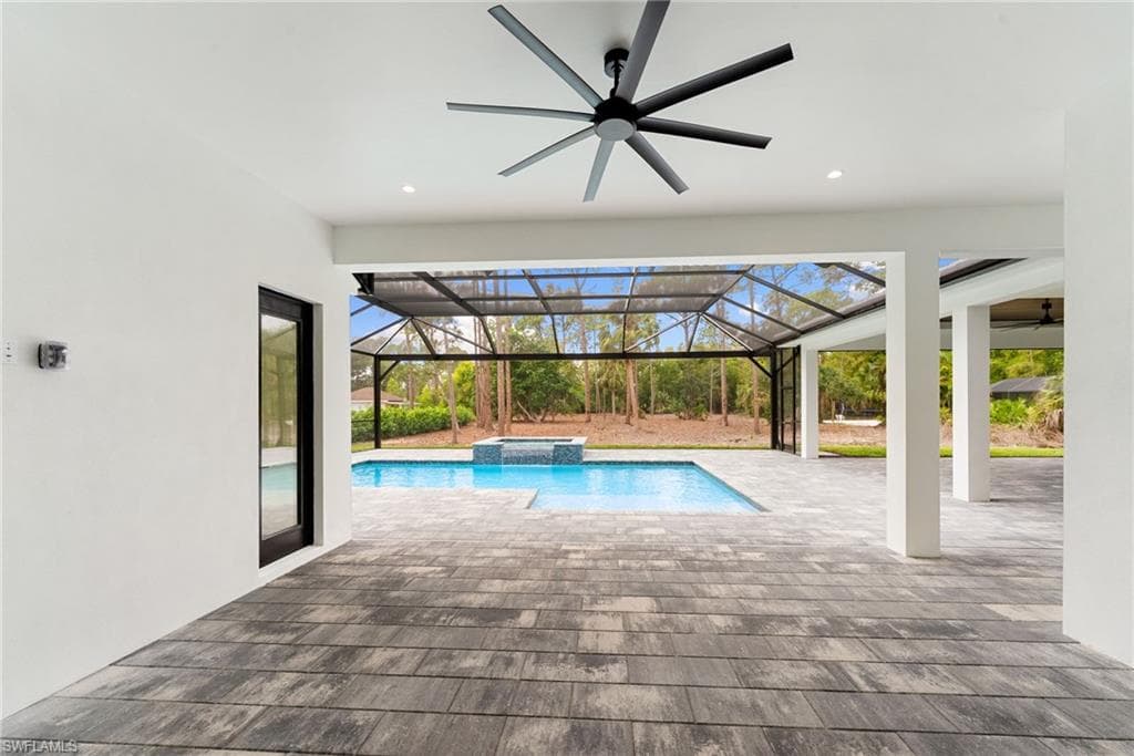 3233 64th St SW, Naples, FL 34105-37