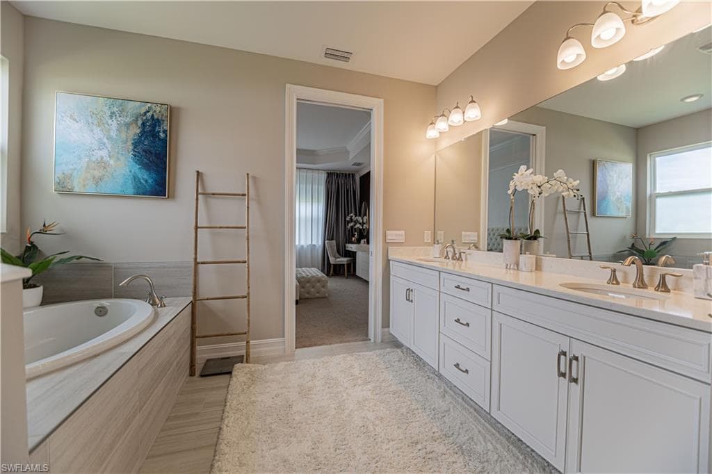 18750 Lake Hammock Dr, Naples, Fl 34114-19