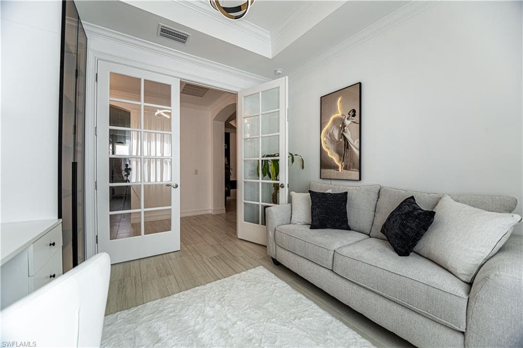 18750 Lake Hammock Dr, Naples, Fl 34114-21