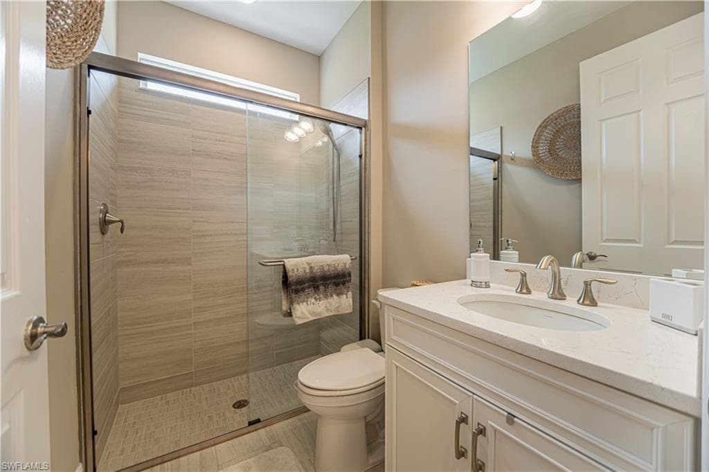 18750 Lake Hammock Dr, Naples, Fl 34114-26