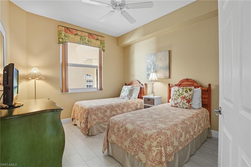 450 Launch Cir 503, Naples, FL 34108-22