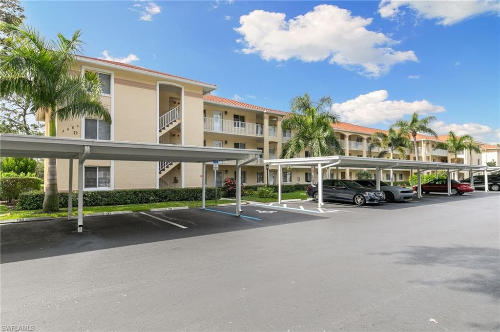 3685 Amberly Cir D203, Naples, FL 34112-22