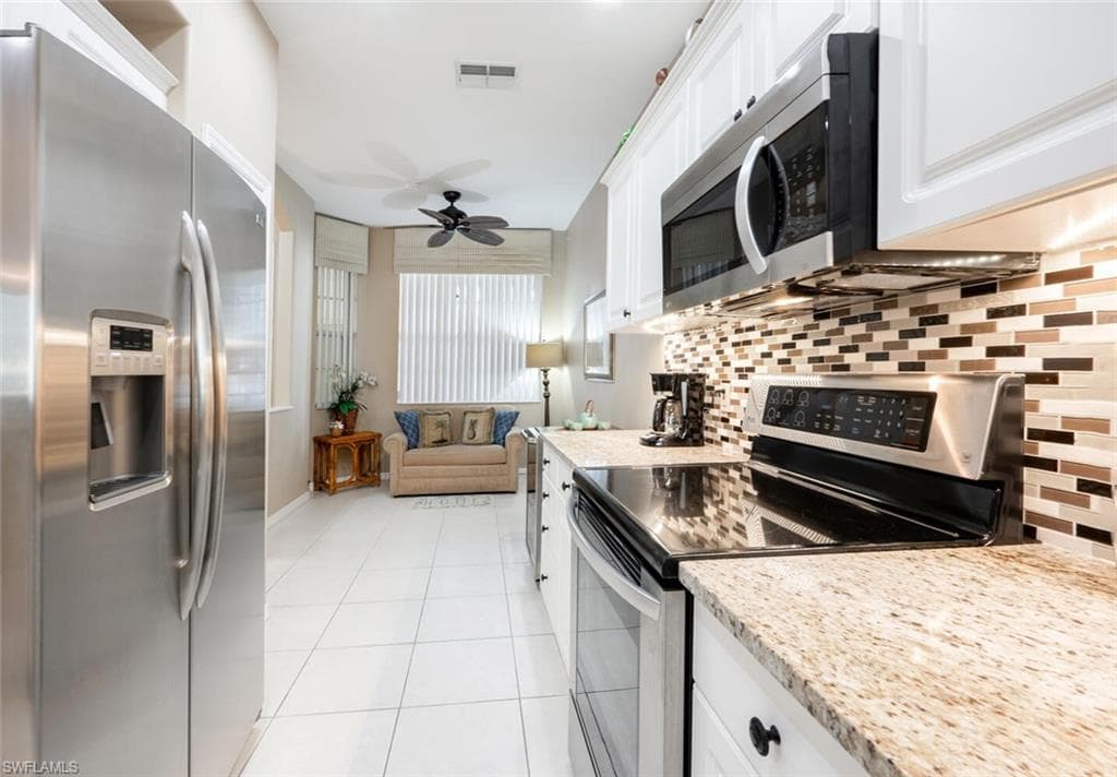 4844 Hampshire Ct 104, Naples, FL 34112-11