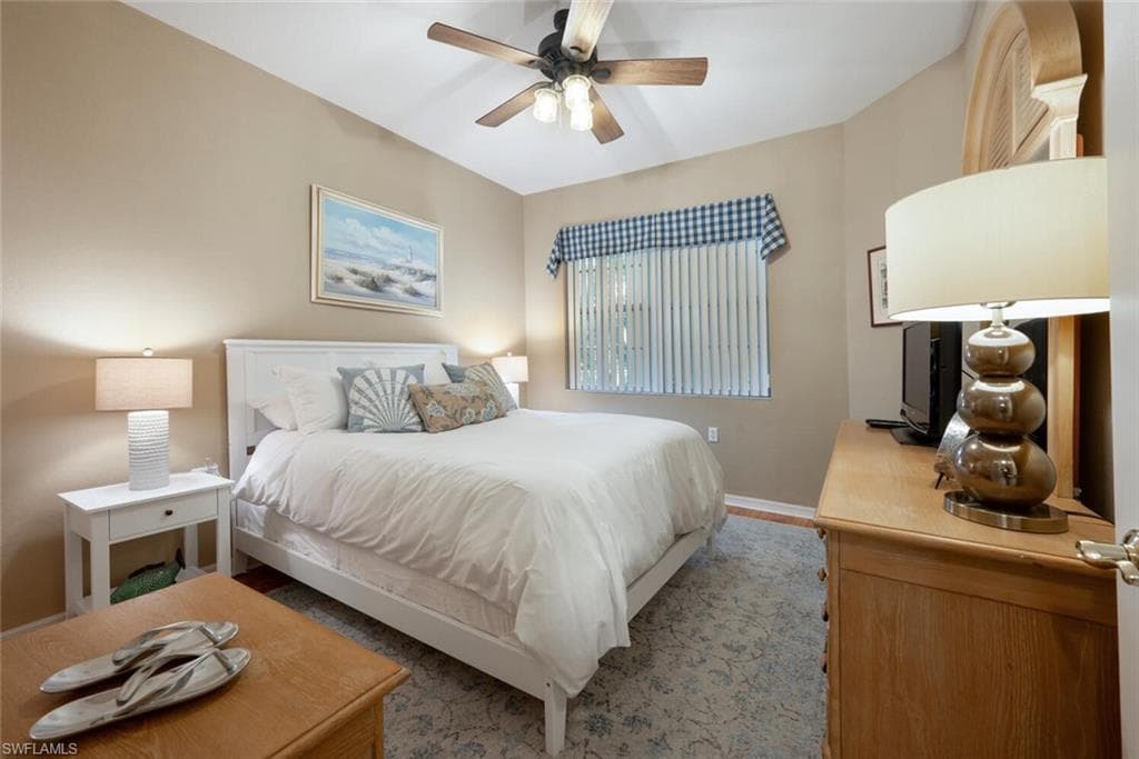 4844 Hampshire Ct 104, Naples, FL 34112-20