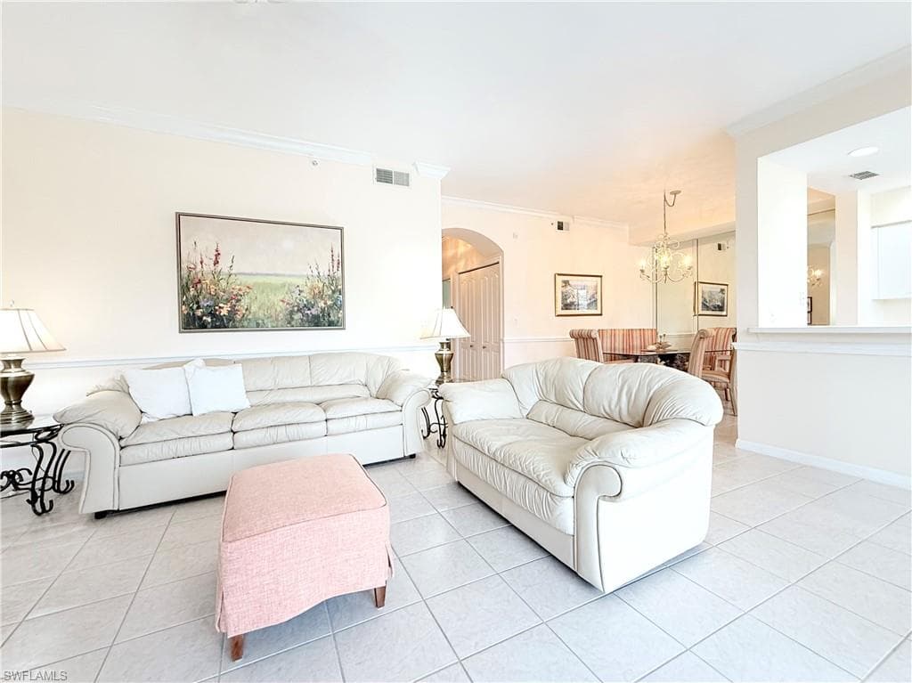 8555 Naples Heritage Dr 217, Naples, FL 34112-9