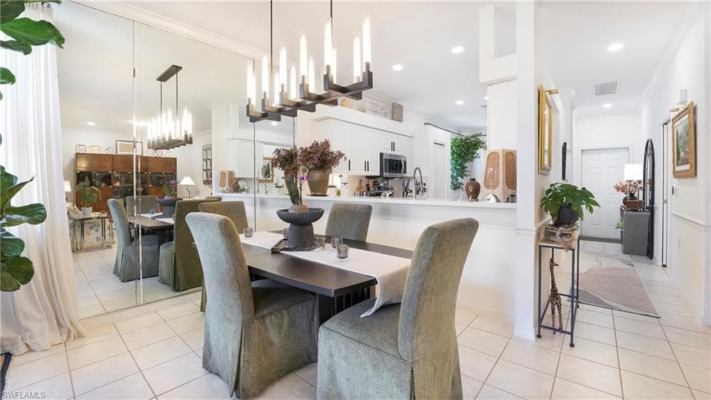 1685 Morning Sun Ln E24, Naples, FL 34119-11