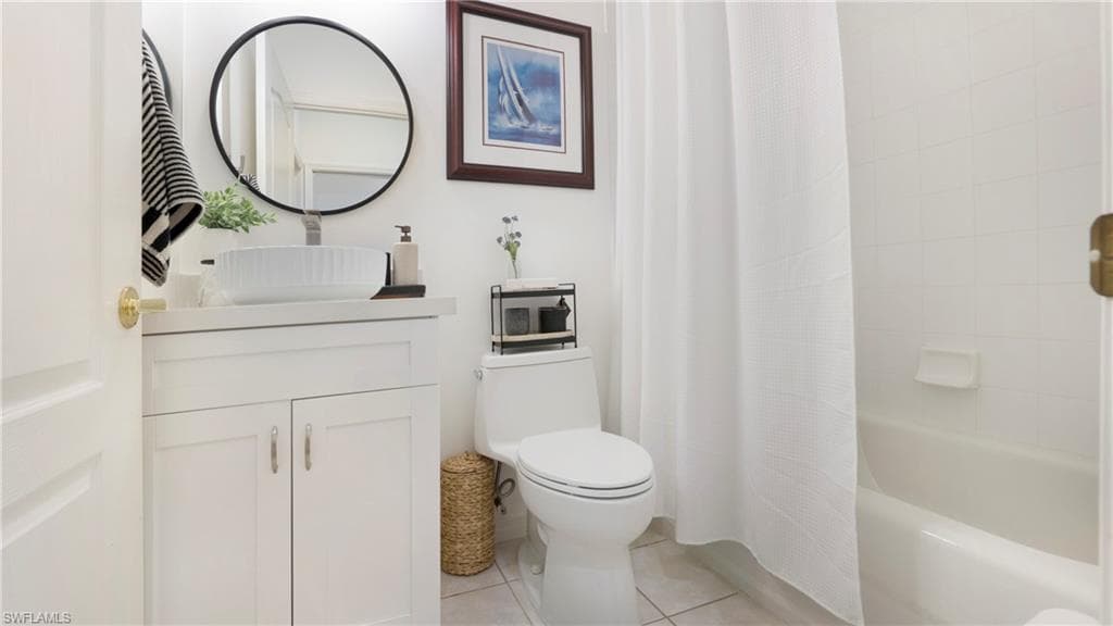 1685 Morning Sun Ln E24, Naples, FL 34119-20