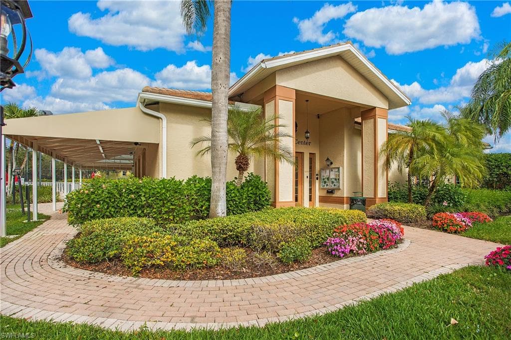 1685 Morning Sun Ln E24, Naples, FL 34119-36