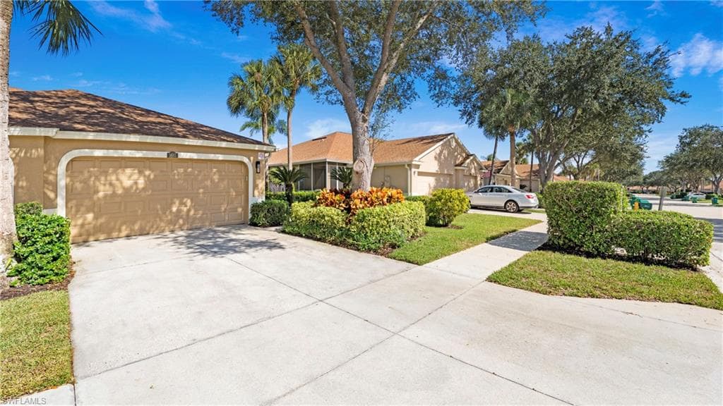 1685 Morning Sun Ln E24, Naples, FL 34119-45