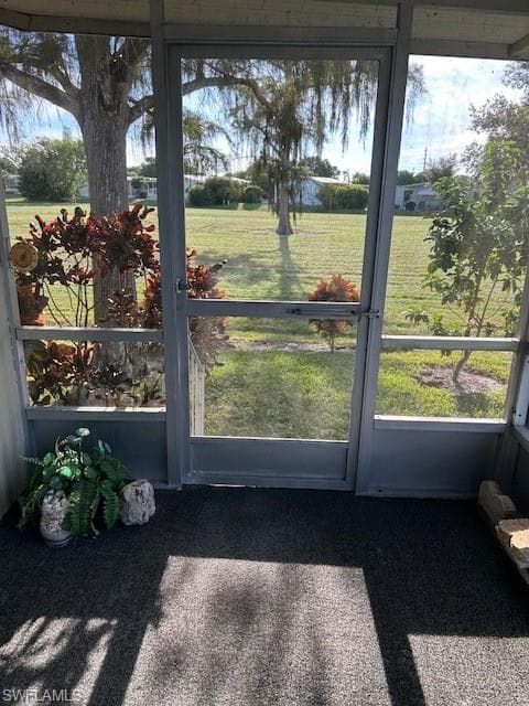 611 Charlemagne Blvd, Naples, FL 34112-8