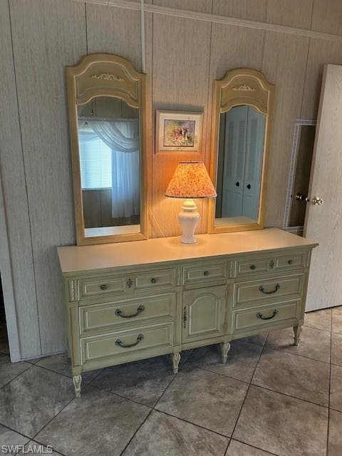 611 Charlemagne Blvd, Naples, FL 34112-14