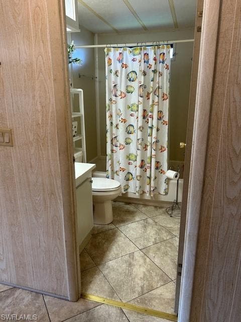 611 Charlemagne Blvd, Naples, FL 34112-17