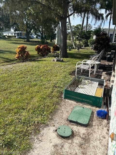 611 Charlemagne Blvd, Naples, FL 34112-22