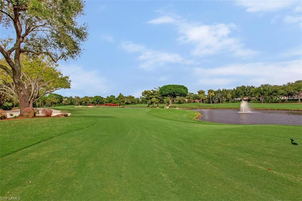 5880 Via Lugano 201, Naples, FL 34108-32