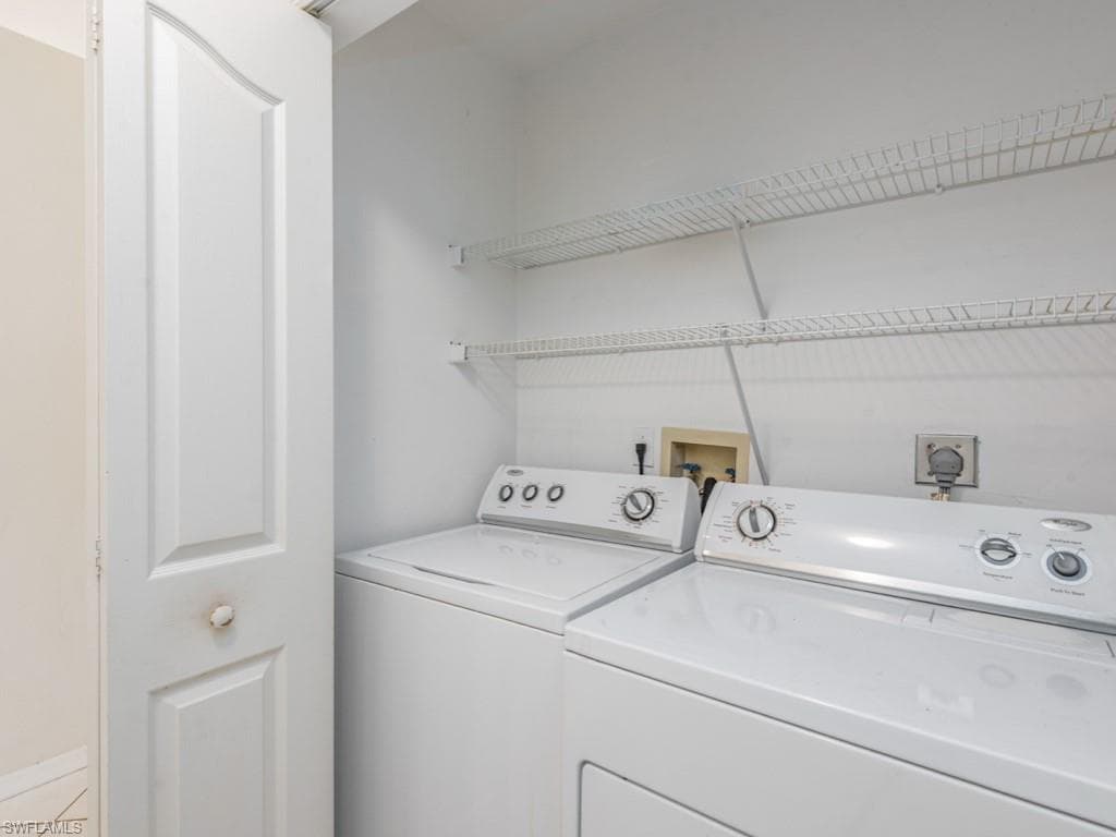 6284 Shadowood Cir 1602, Naples, FL 34112-19