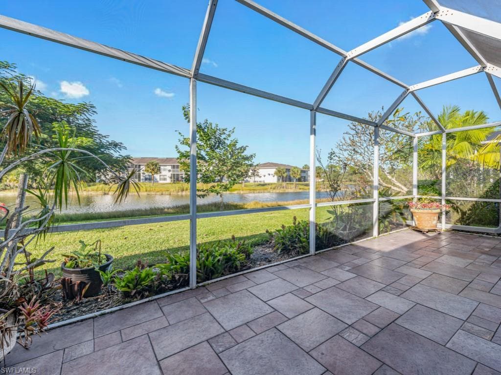 6284 Shadowood Cir 1602, Naples, FL 34112-22