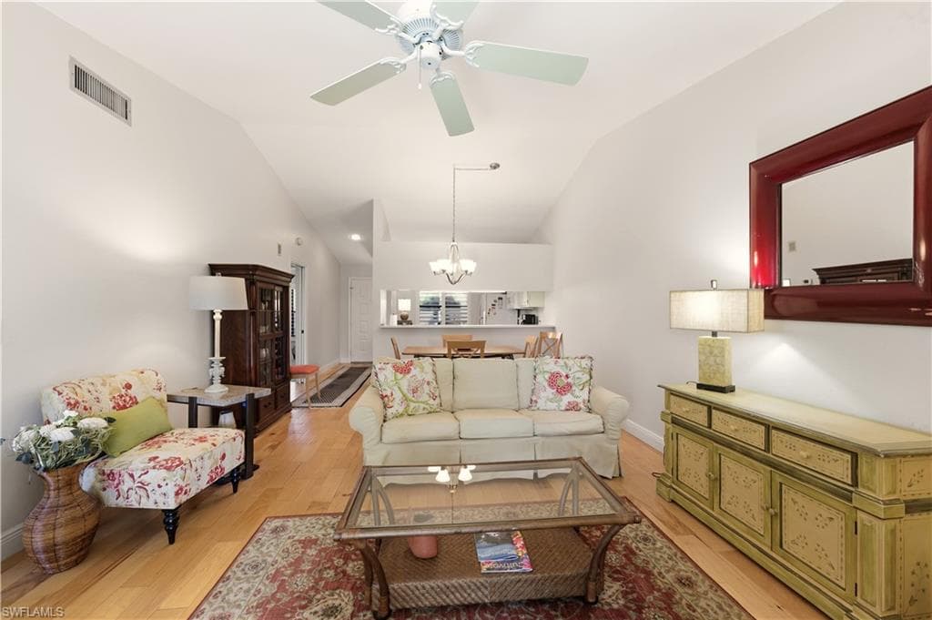 2060 Pine Isle Ln 2060, Naples, FL 34112-9