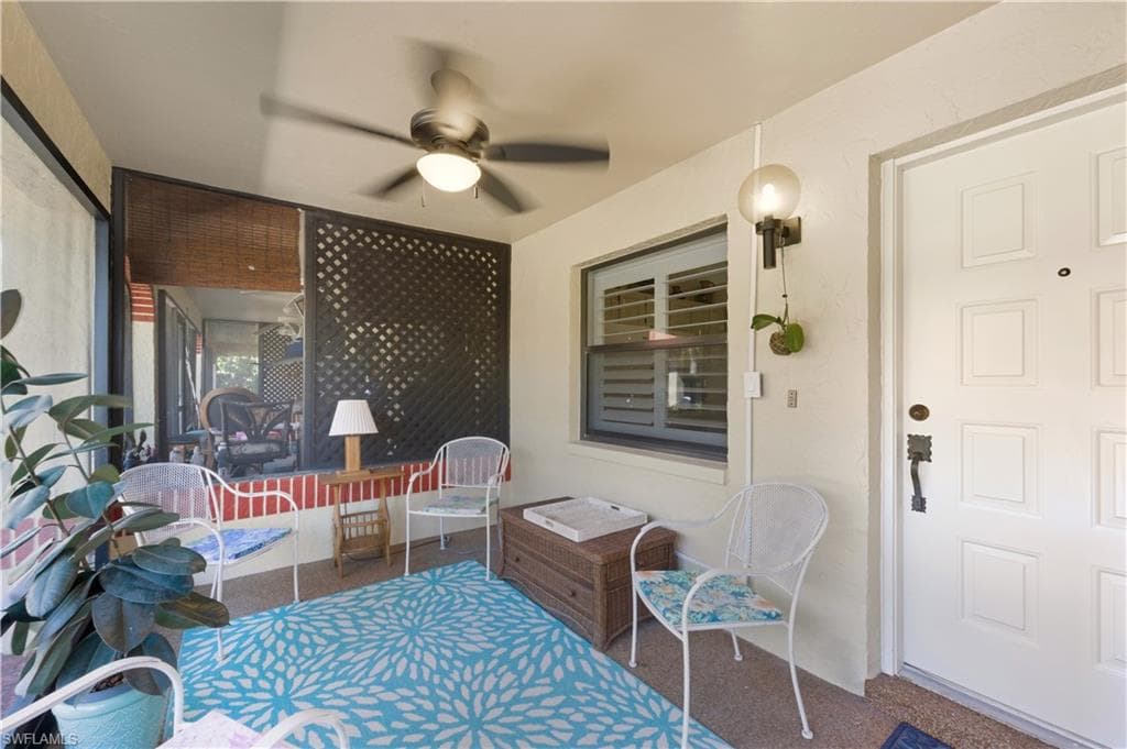 2060 Pine Isle Ln 2060, Naples, FL 34112-3