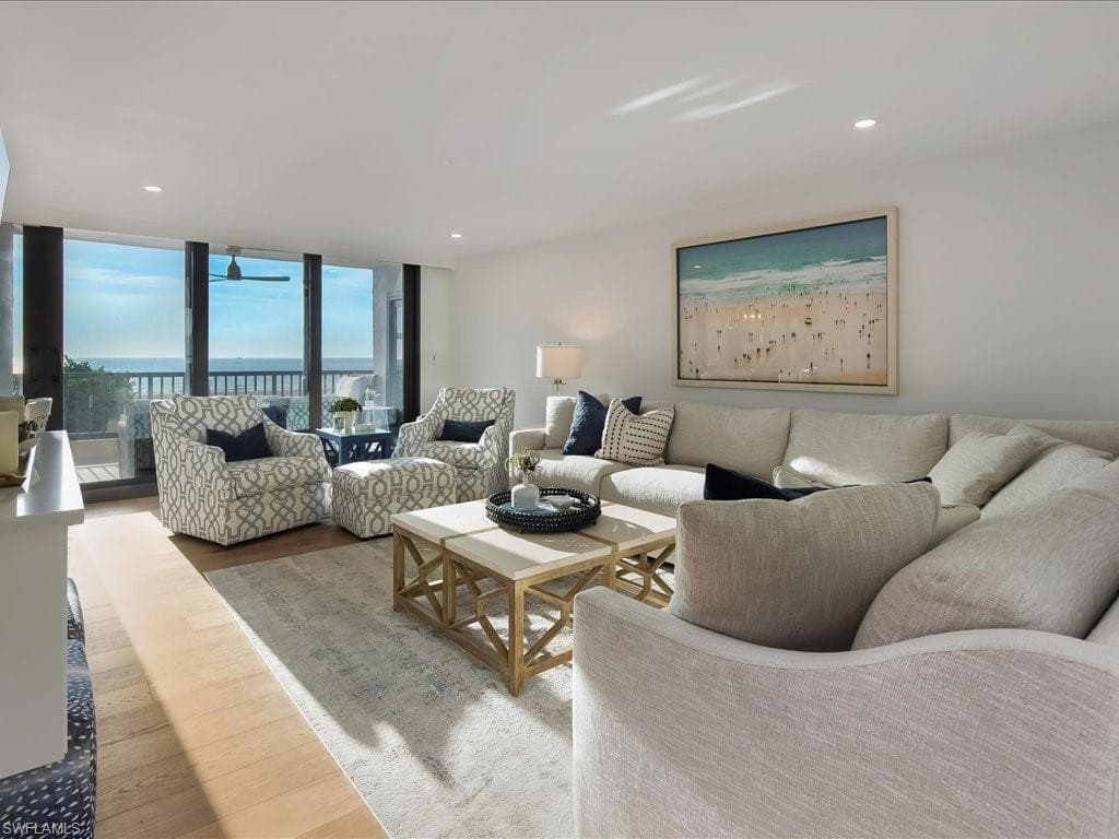 2386 Gulf Shore Blvd N 104, Naples, FL 34103-7